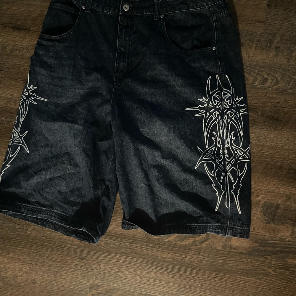 Hot Topic Black Jean Shorts with White Tribal Pattern